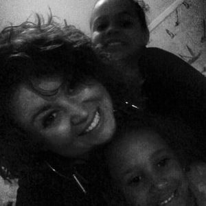 Meet your Posher, Elissa